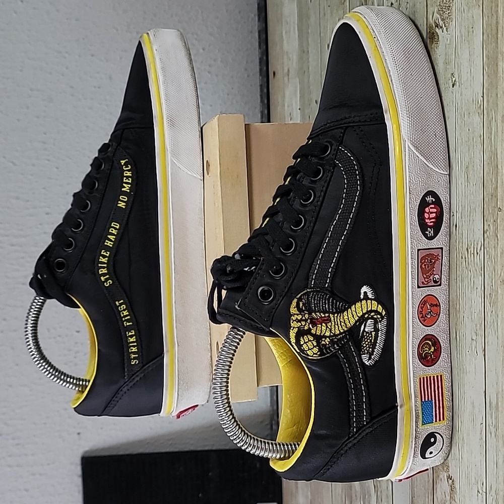 VANS Old Skool Cobra Kai Black Low Skate Shoes Canvas Men's 6.5 Women's 8